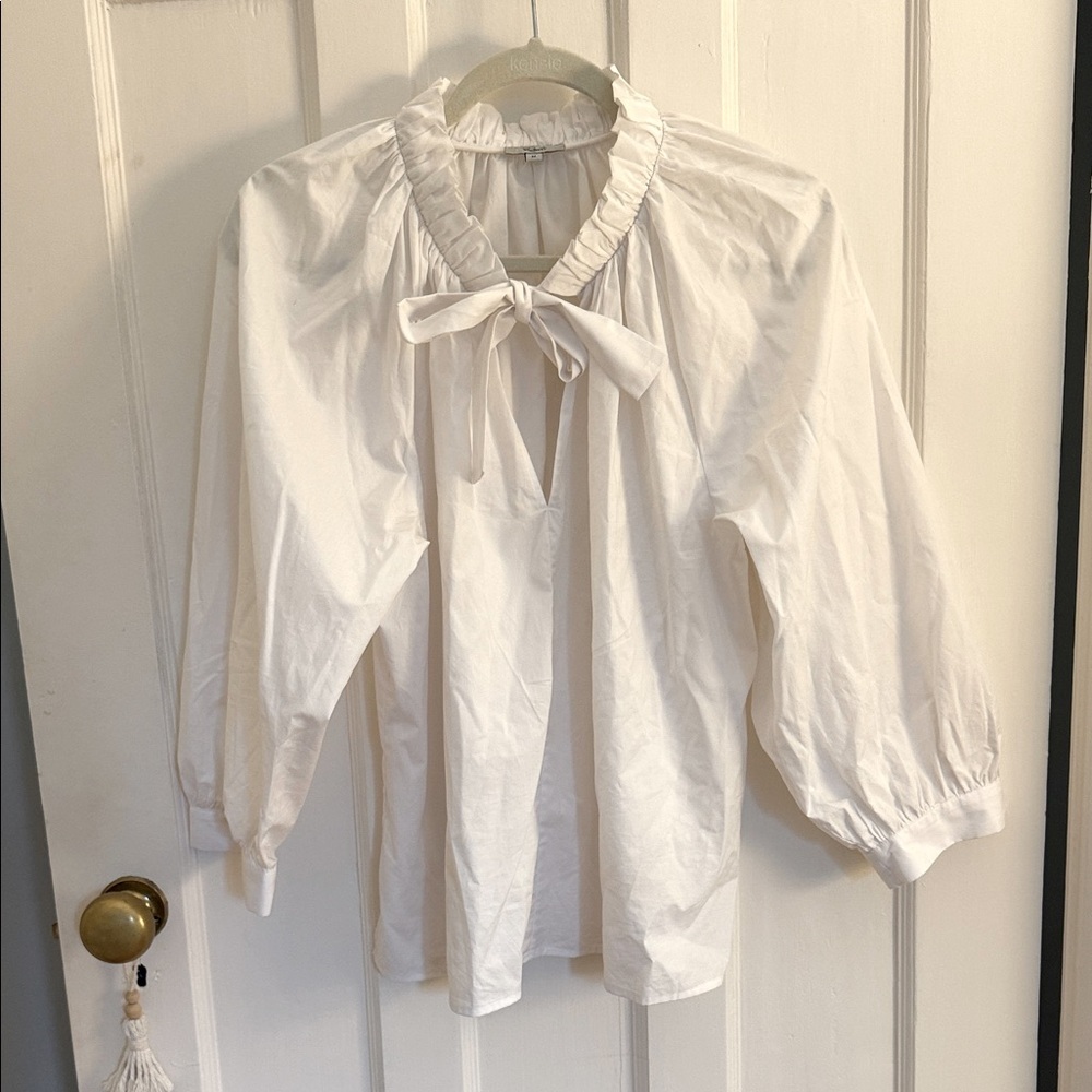 Rails White Ruffle Tie-Neck Peasant Blouse